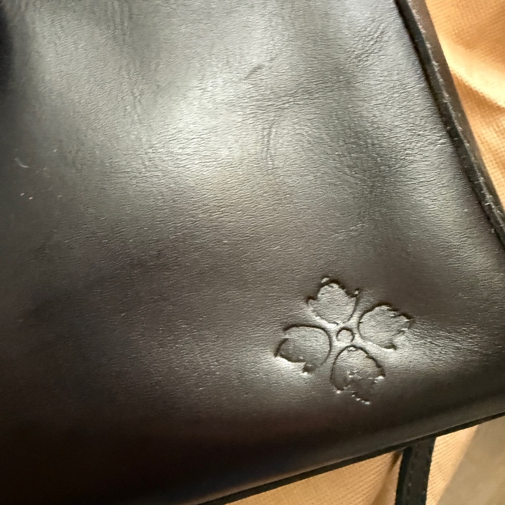 Patricia Nash Black Leather Heritage Bag - Picture 2 of 10